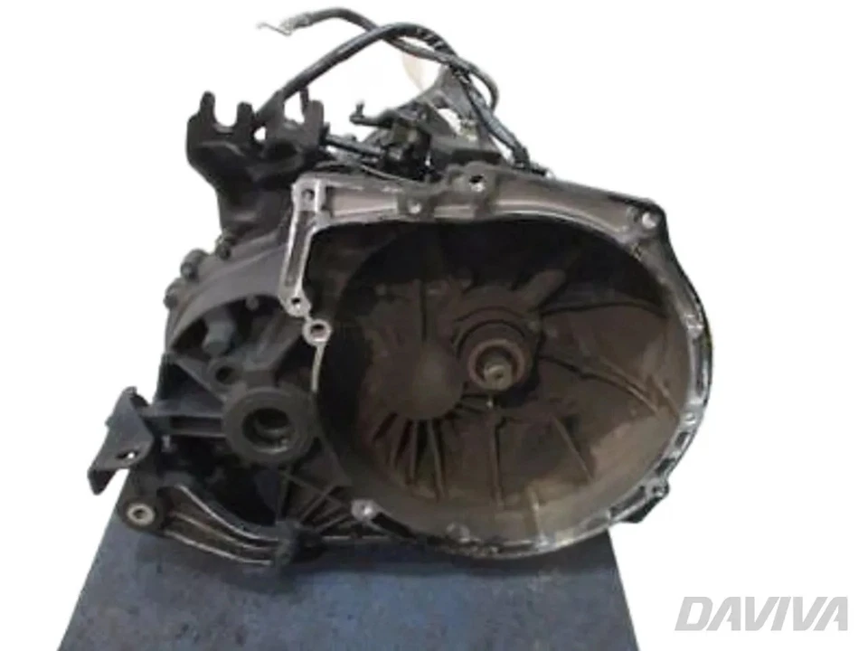 Ford Focus 5-Gang-Schaltgetriebe 2.0 Benzin 107kW (145 HP) CMTX75 2008 (06-10) - Image 2 of 4