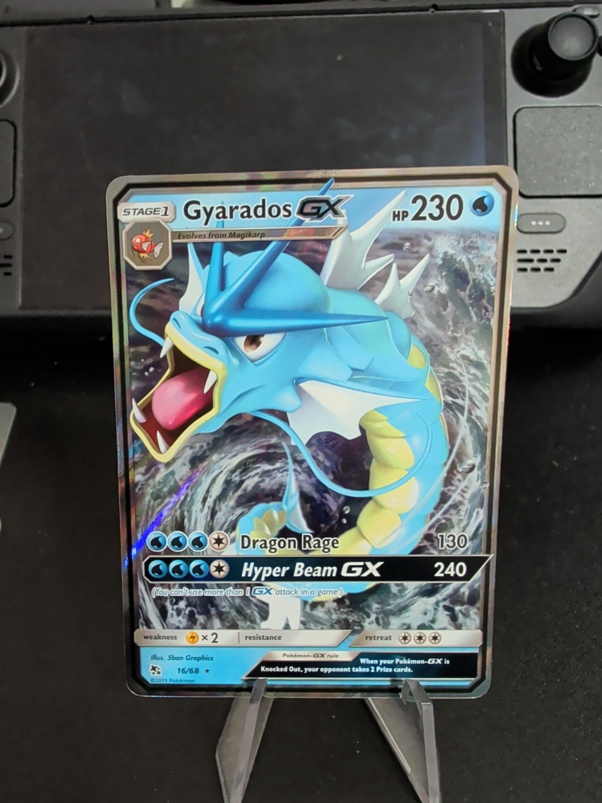 UR-01 Holo Gyarados GX 16/68 Ultra Rare Hidden Fates
