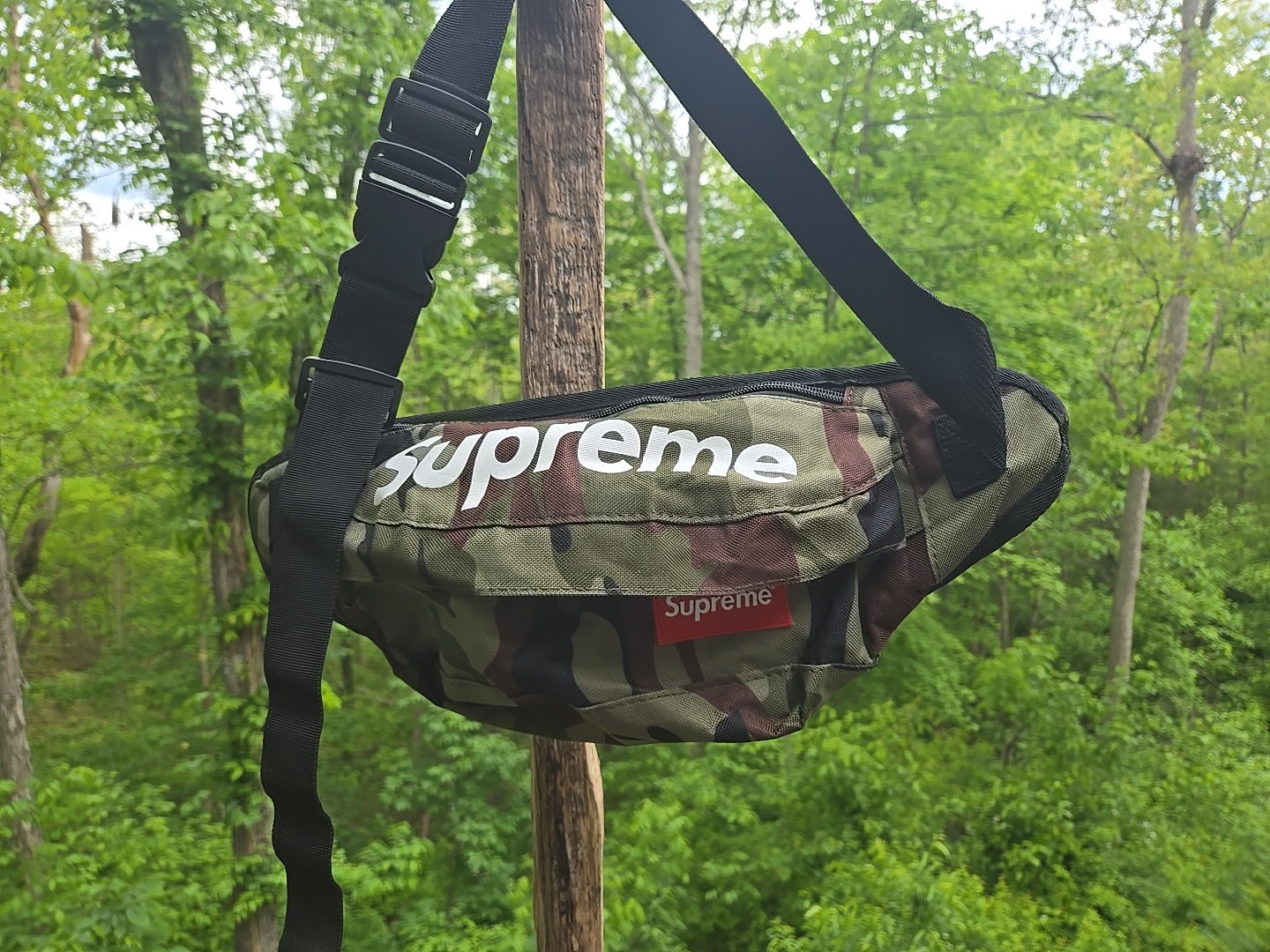 Supreme Crossbody Bag Camo Fanny Pack