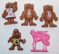 Fruit Corners Berry Bears Fruit Snacks Figures  Pegasus