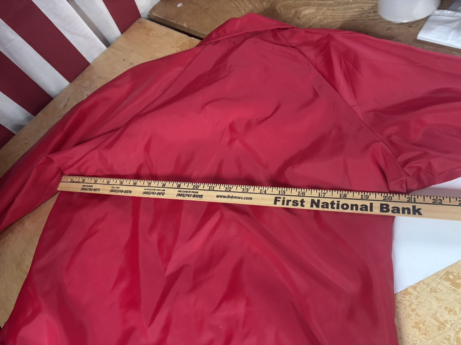 Retro Vtg Solid Red Lined Nylon Jacket Windbreake… - image 9