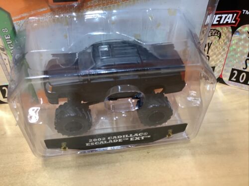 NEW & VHTF 2023 Jada Just Trucks *2002 CADILLAC ESCALADE EXT* 4X4* LR Black - Picture 2 of 3