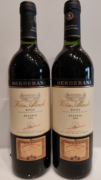 2 botellas vino BERBERANA 1996 RESERVA VIÑA ALARDE ( Cosecha de la Família)