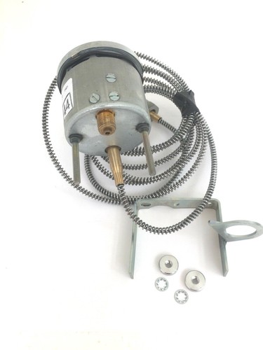 BHA4110 - JAEGER DUAL GAUGE ^C OIL & TEMP GD1501/04 0-100LBS MGA 1500, 1600. - Picture 4 of 6