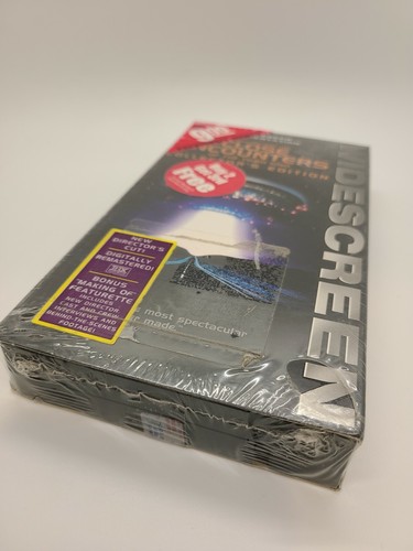 RARE CLOSE ENCOUNTERS 1977 Orig VHS SEALED DIG WIDESCREEN Director's Cut!!!  - Picture 5 of 5