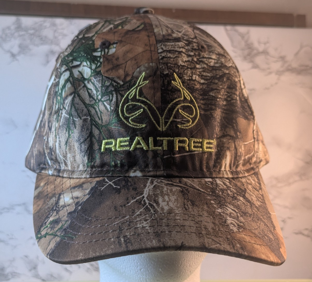 Realtree Edge Snapback Camo Hat Neon Logo NWT