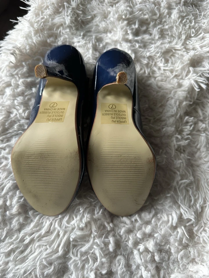 Colección Journee Tacones Mary Jane Charol Azul 7 Foto 3 de 3