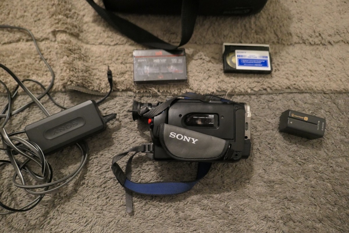 Sony Handycam CCD-TRV43 Hi-8 Analog Camcorder for sale online | eBay