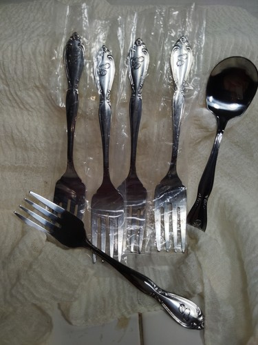 Custom Craft Stainless Forks (5) 1 Spoon B Monogram" Silverware Flatware