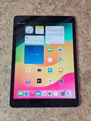 Apple iPad 9th Gen 64GB 10.2'' A2603 MK663LL/A Wi-Fi + Cellular Pre-owned