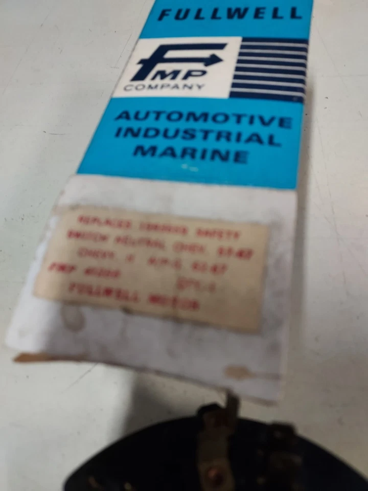 Nuevo de Lote Antiguo Interruptor de Seguridad Neutro Powerglide Chevrolet Chevy II 1957 58 59 1964 67 Nova Foto 2 de 4