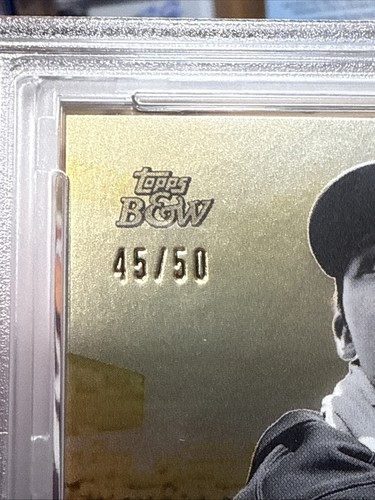 2025 Topps Black & White Roki Sasaki /50 Rookie Golden Hour SSP PSA 10 #GH-17 - Bild 3 von 4