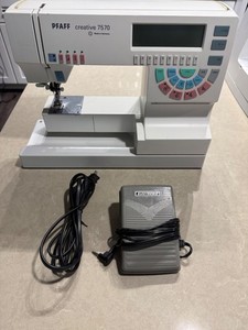 Pfaff Creative 7570 Computerized Sewing Machine