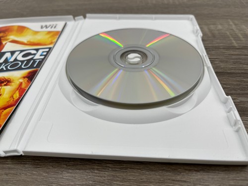 Gold's Gym Dance Workout (Nintendo Wii, 2010) Complete with Manual - Picture 5 of 7