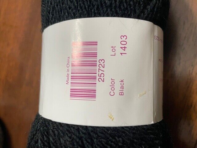 Brava Bulky Premium Acrylic Yarn