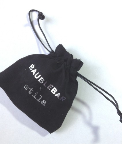 BaubleBar for Stila, rose gold knot bracelet - Picture 4 of 5