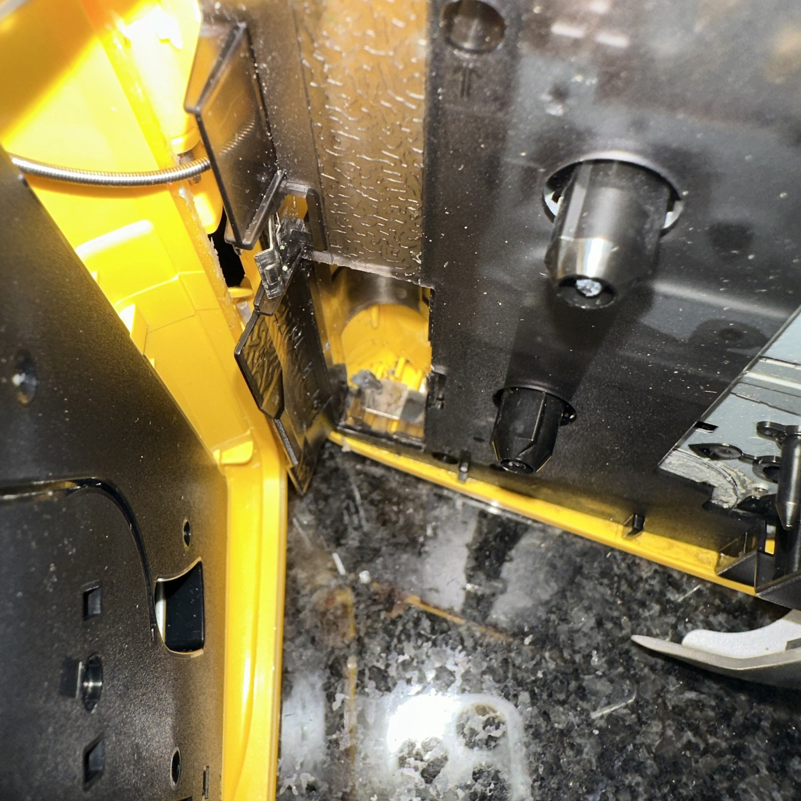 Sony WALKMAN Sports WM-FS111 Portable AM/FM Radio Cassette Player Mega Bass Vtg*