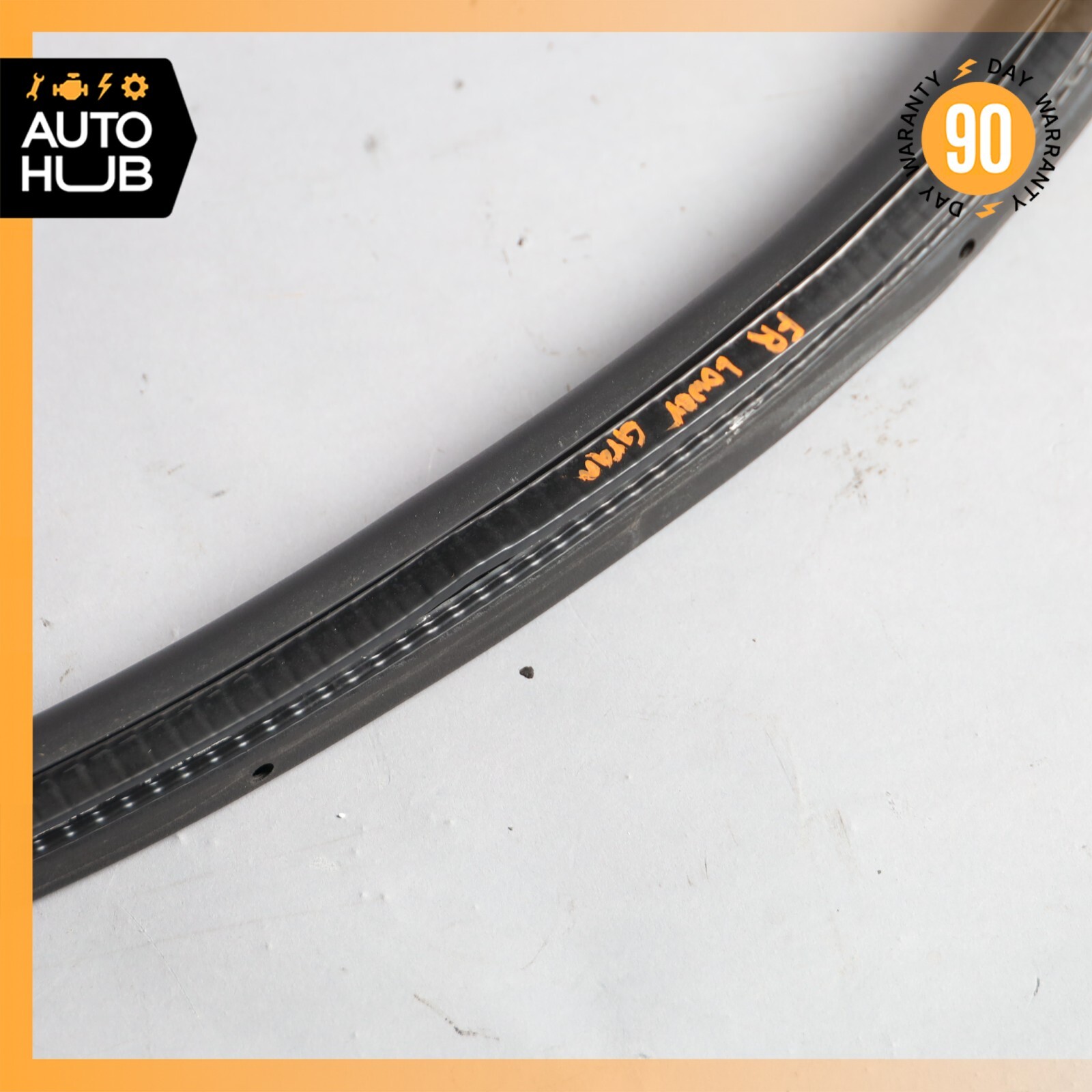 Maserati GranTurismo S M145 Left or Right Side Lower Door Seal Rubber OEM 61k