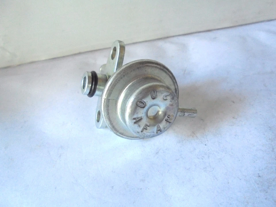 燃油喷射压力调节器标准 PR260 适合 90-99 斯巴鲁 Legacy 2.2L-H — 第 4/4 张图片