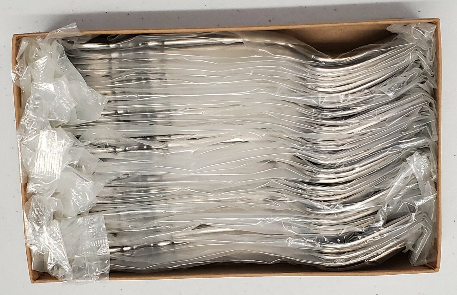 Oneida - Louisiana Silverware - Various Utensils - Spoons, Forks, Dinner Knives