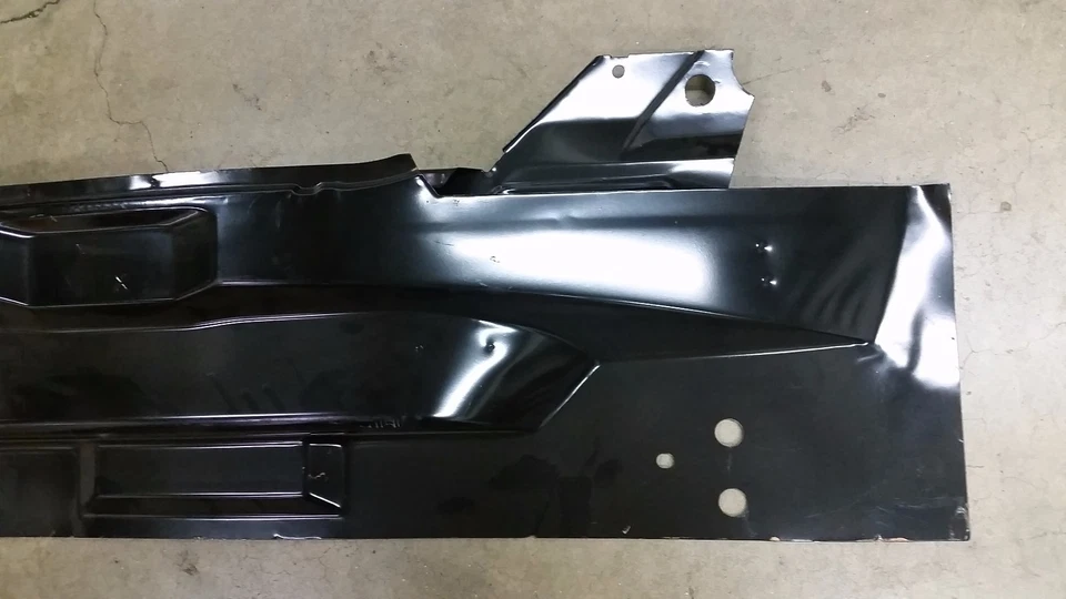 95-05 Pontiac Sunfire REAR BODY PANEL OEM 22582362 - Изображение 4 из 4