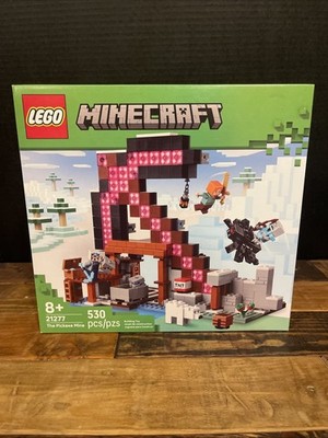 LEGO Minecraft The Pickaxe Mine Complete Set 530 Piece (21277)