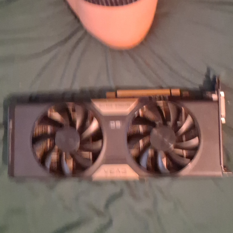 EVGA NVIDIA GeForce GTX 770 Dual Fan Heatsink PCIe x16 Multiple Monitor