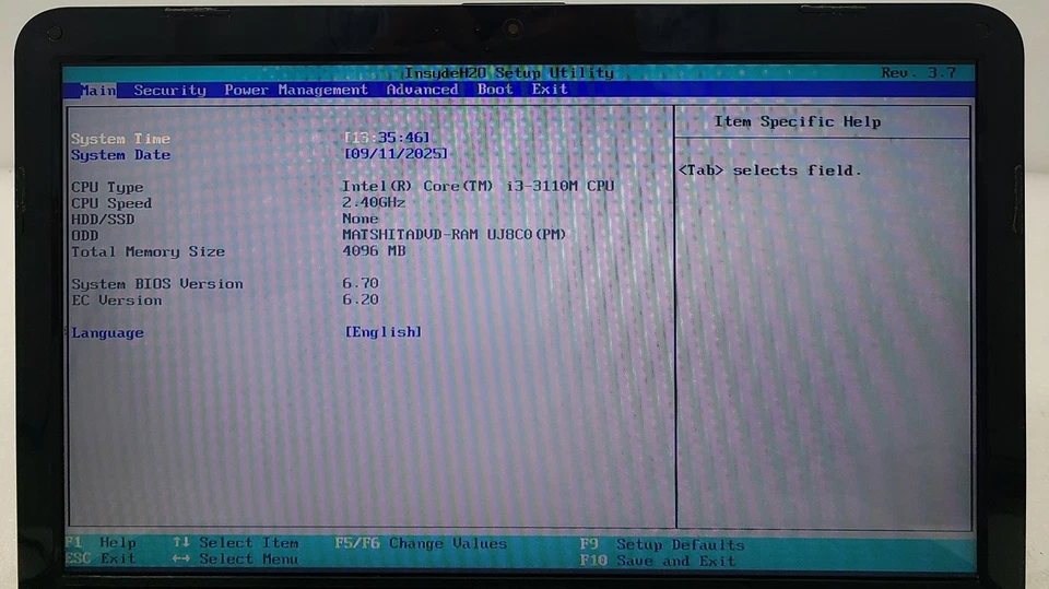 Portátil Toshiba Satellite L855-S5112 Intel I3-3110M 4 GB RAM SIN HD/OS (FL) Foto 2 de 4