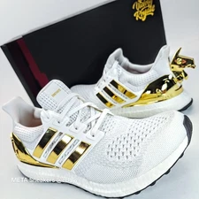 Adidas Fortnite US 9 Men's White/Gold Victory Crown Retro Ultraboost  JQ0717 New