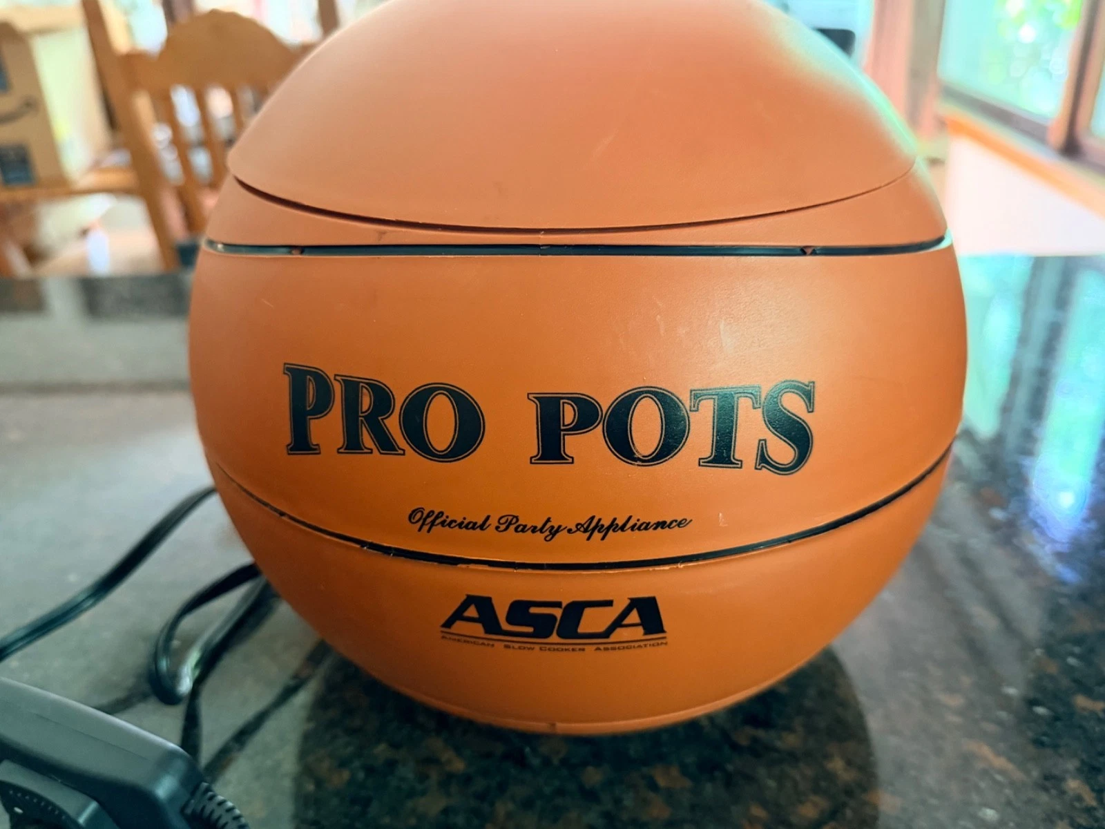 Pro Pots Basketball Crock Pot Slow Cooker BB10 1.5 Qt No box