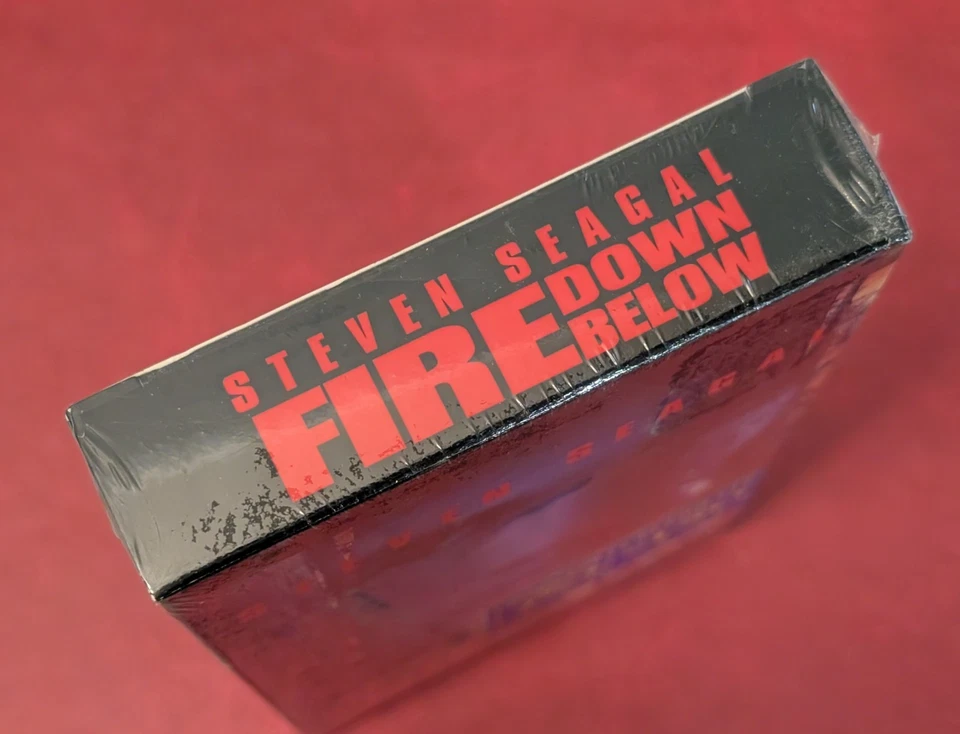Fire Down Below (1997) VHS - SEALED - 1990s w/ Watermark - 1990s Steven Segal Foto 4 de 4
