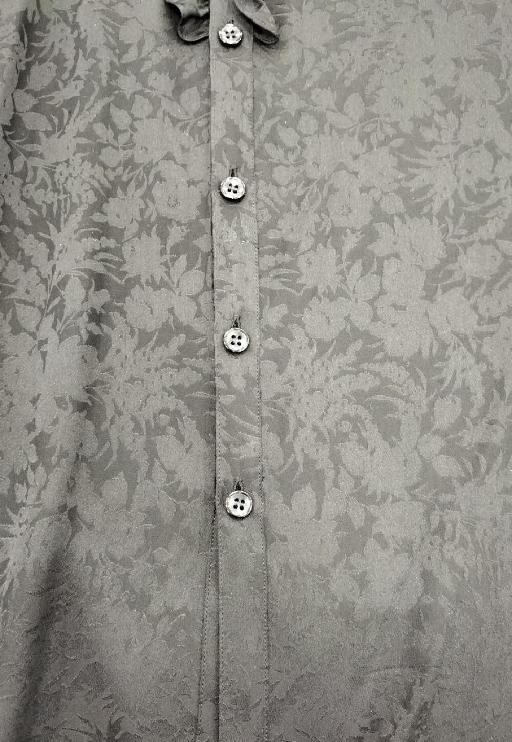 688471 Y2E32 Yves Saint Laurent KQQ71