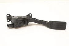 2019 - 2024 NISSAN TITAN GAS PEDAL ACCELERATOR THROTTLE SENSOR OEM 18002EZ20B