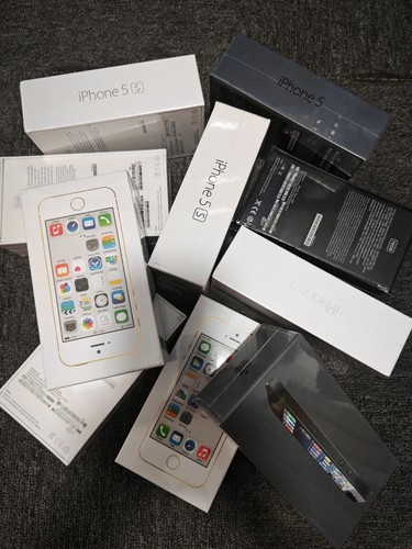 π± Apple iPhone 5 5S 16/32/64GB Unlocked Black silver gold sealed Smartphone π± - Picture 4 of 16