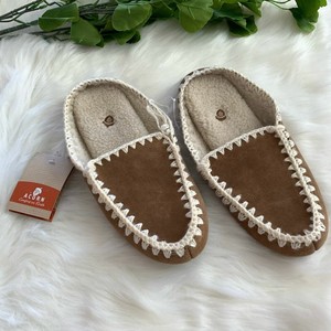 acorn fleece slippers