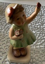 Goebelfigur "Herzlich Willkommen " Nr. 798 Ca.10 Cm H&ouml;he