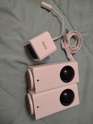 Set of 2 Roku Indoor Camera 360 SE 1080p+1 Smaller Smart Security Cameras