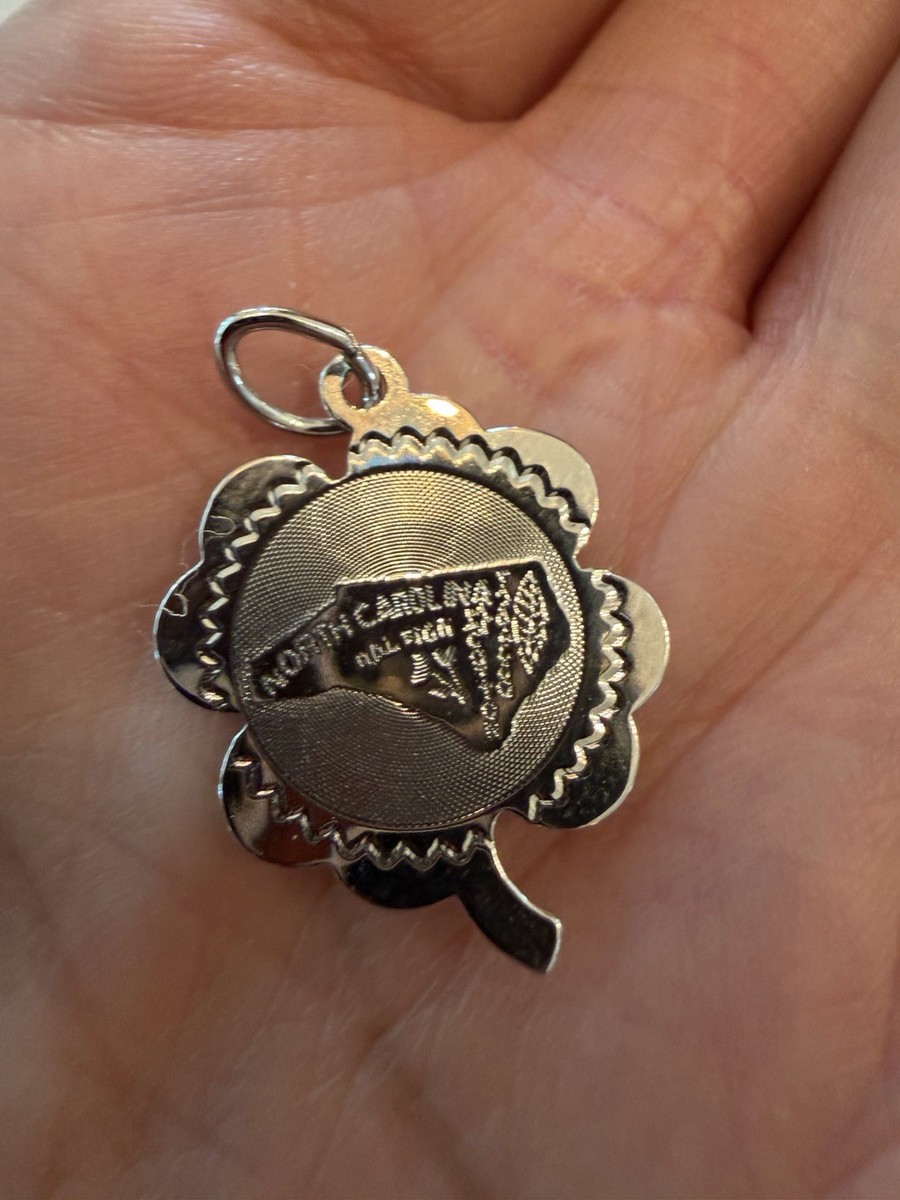 Vintage CREA Sterling Silver North Carolina State Map Clover Charm View 2