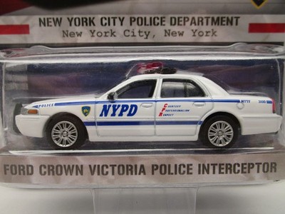 Greenlight Ford Crown Victoria Hot Pursuit NYPD Series 12 Police