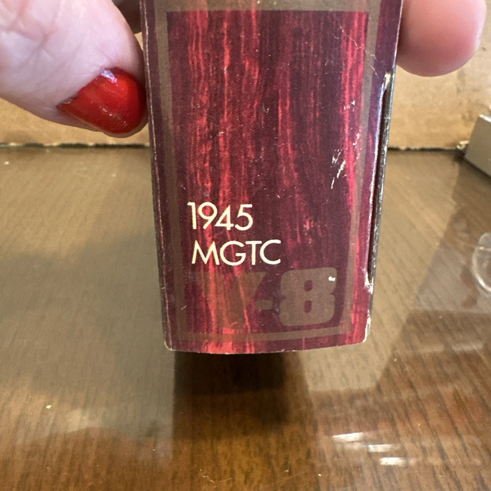 Matchbox Lesney England 1977 Models of Yesteryear Green 1945 MG TC Y-8  A69 - Image 4 of 4