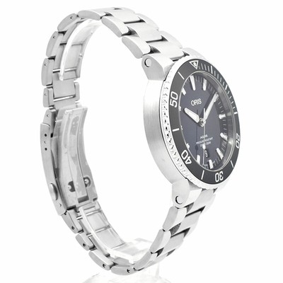 Wristwatch Oris ORIS Aquis Date 733 7730 4135M 43.5mm Blue analog silver USED