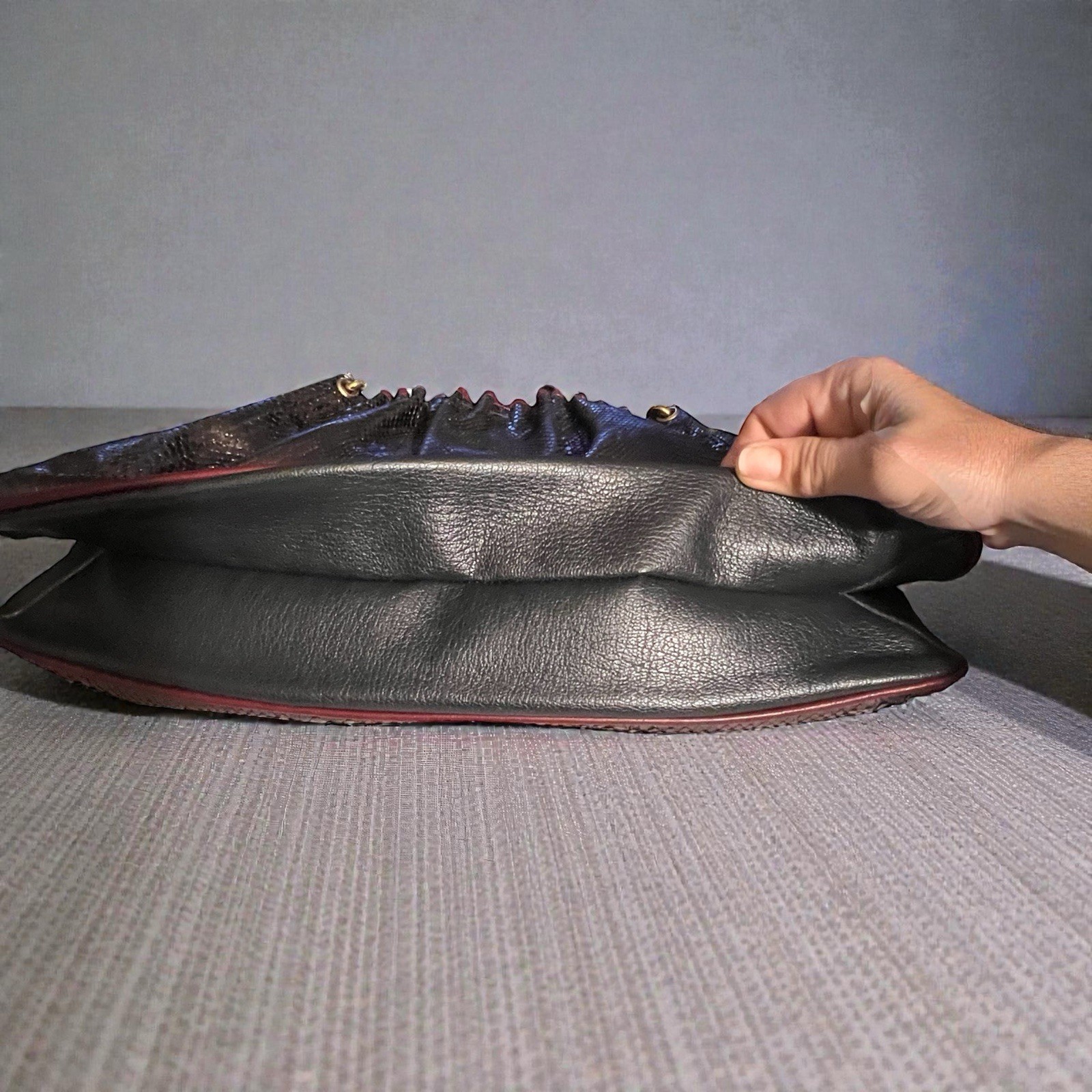 Authentic MARC JACOBS Anthracite Python Capra GM … - image 3