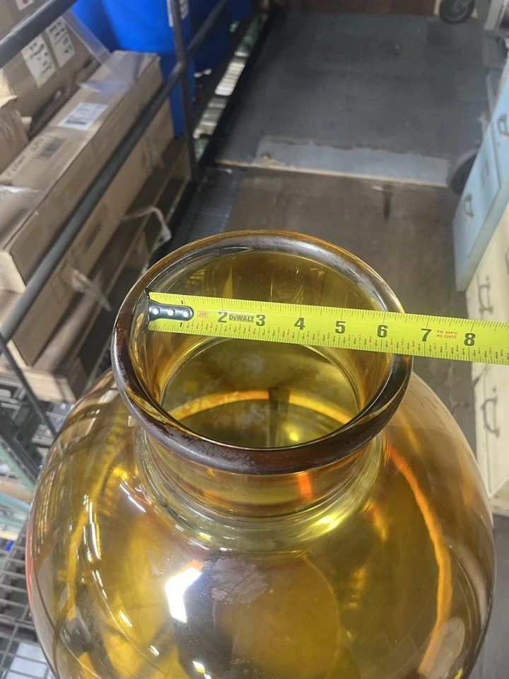 Frasco de vidrio de 72 litros con soporte de rueda de acero inoxidable Foto 3 de 4