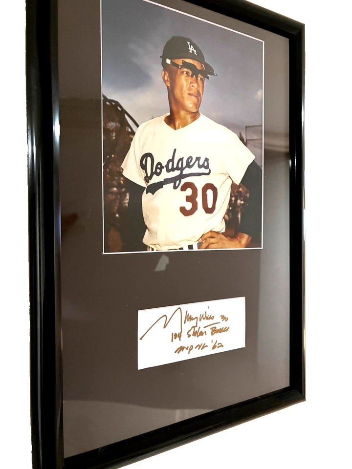 Foto firmada enmarcada de 12x18" de Maury Wills con 2 inscripciones 1962 MVP LA Dodgers Foto 2 de 4