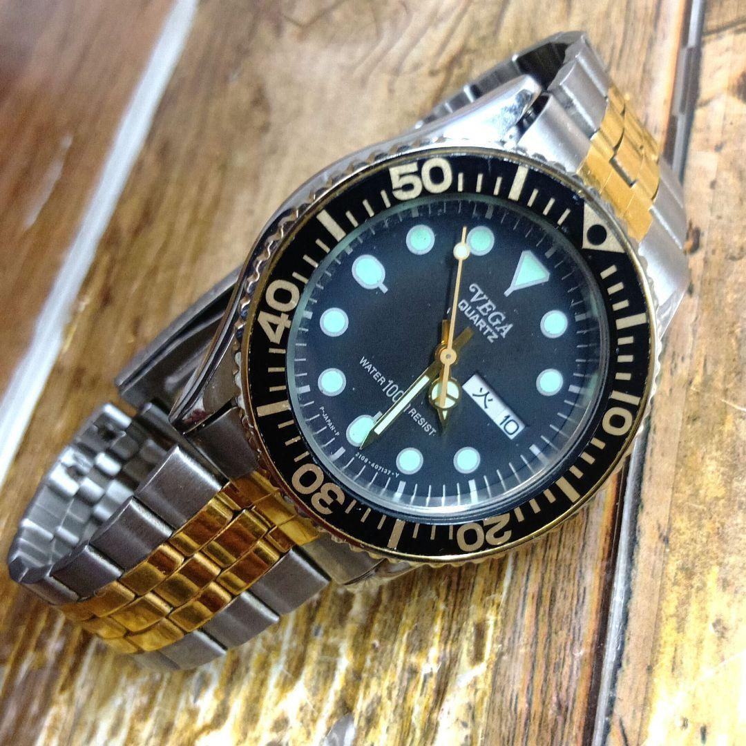 Citizen Vega Diver 2108 Gold Silver Day Date Watch with Combi Strap