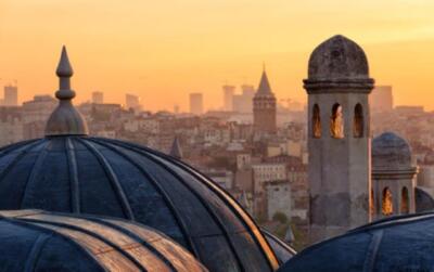 Wandbild: Blick auf die Region Beyoglu und den Galata-Turm bei [...]