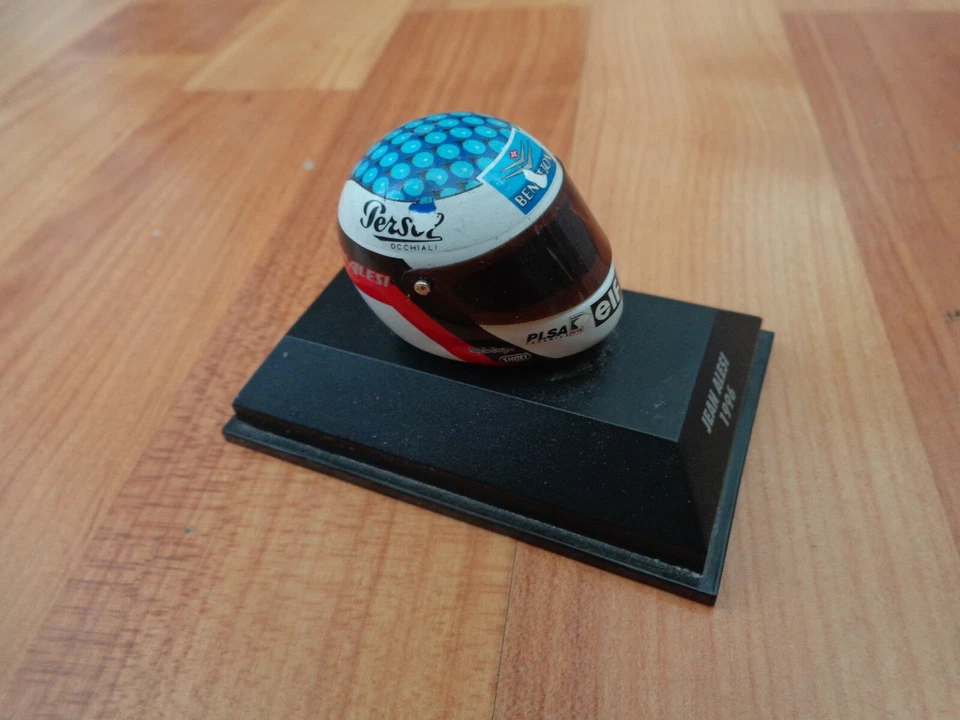 MINICHAMPS 1/8 CLASSIC JEAN ALESI 1996 SHOEI BENETTON F1 FORMULA 1 HELMET USED - Image 3 of 3