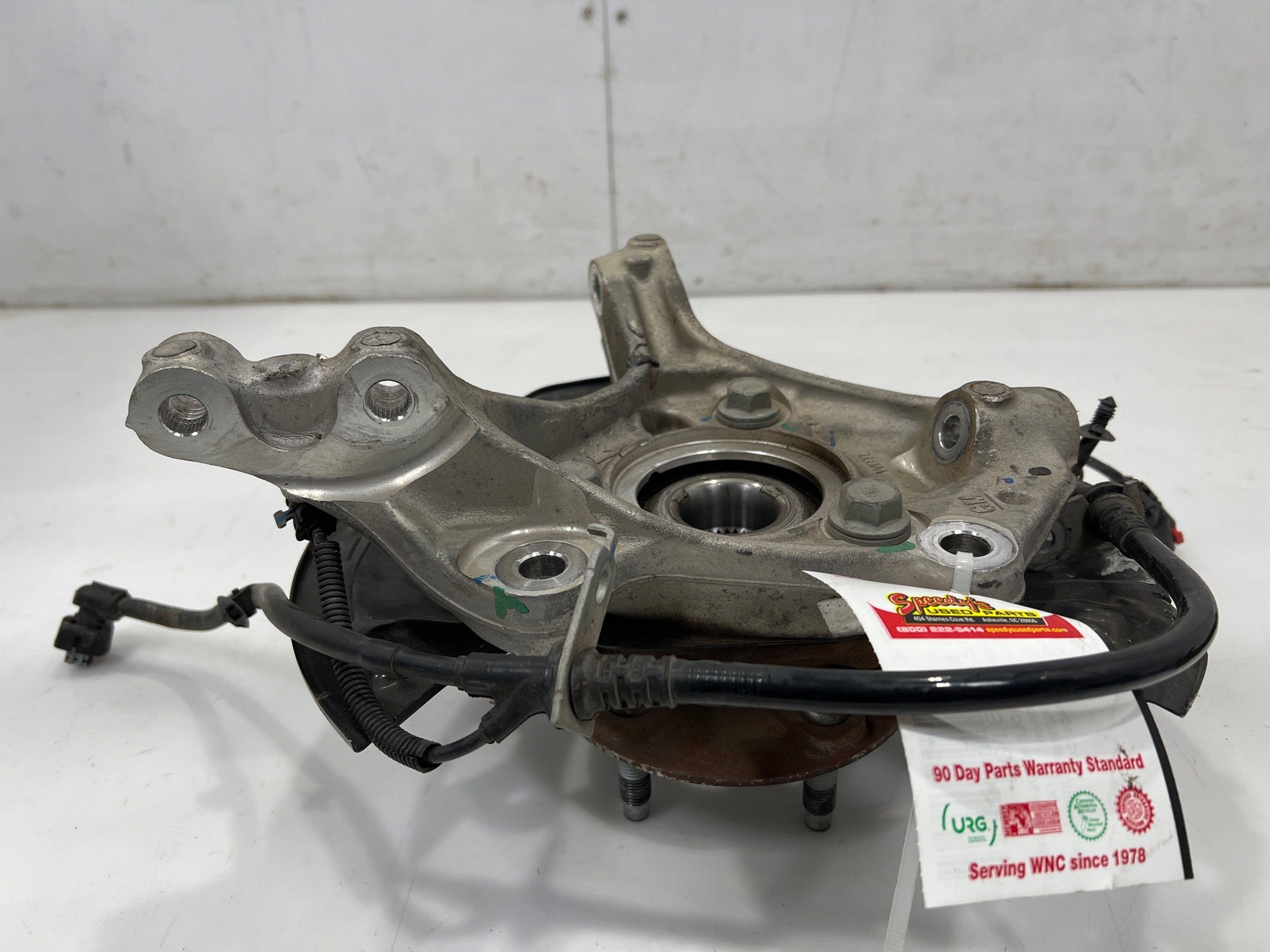 21 23 Chevy Trailblazer Front Spindle Knuckle with Hub RH Passenger