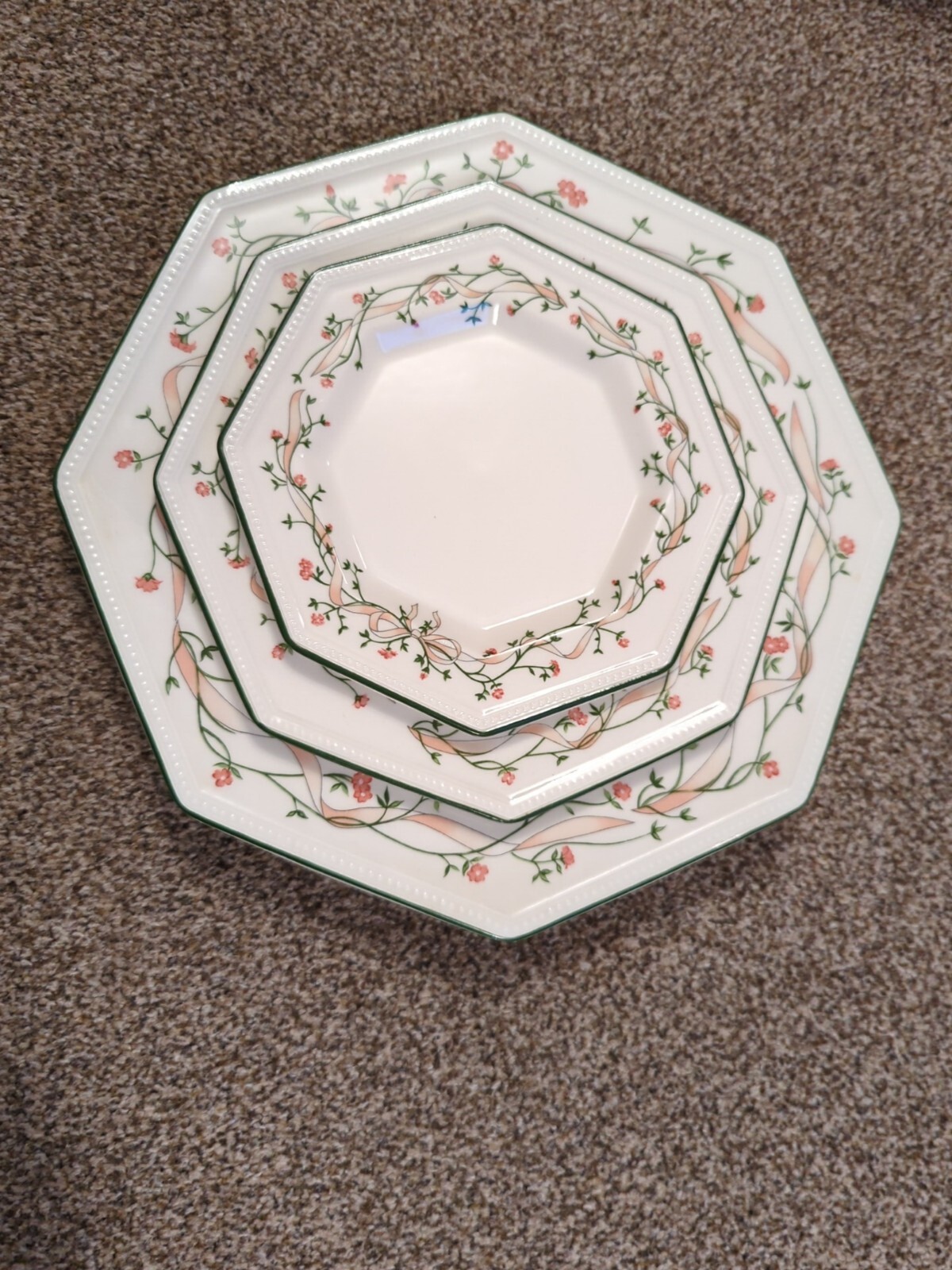 36 piece Johnson Brothers Eternal Beau Dinner set eBay