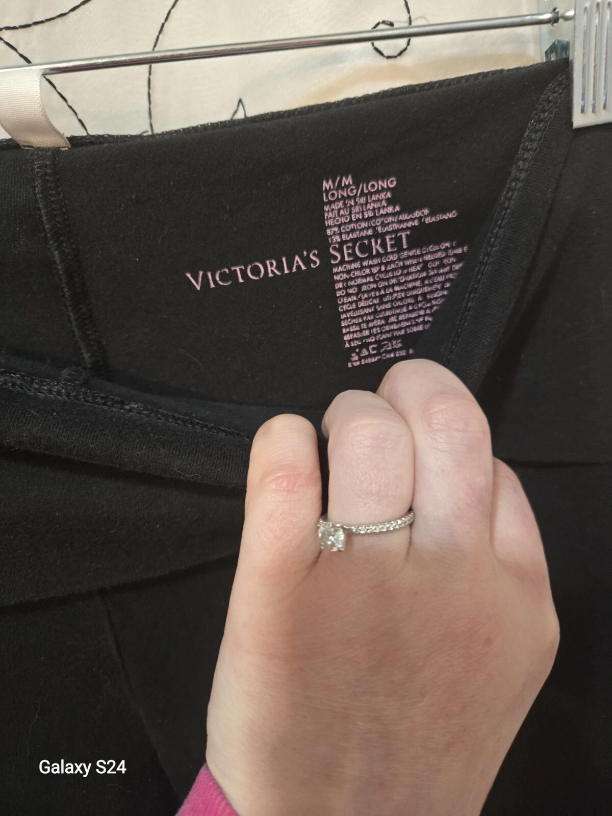 victoria-secret-vs vintage foldover yoga flare pants